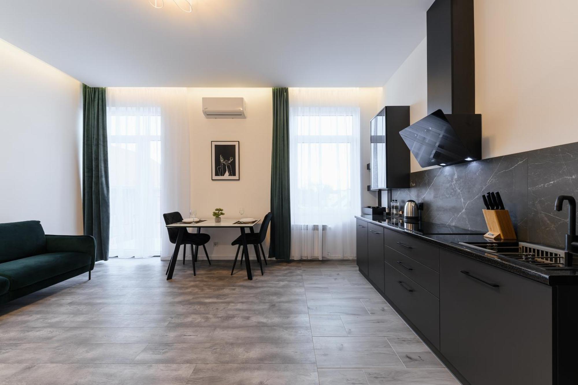 Luxury Apartments Laborca Uzhhorod Exterior foto