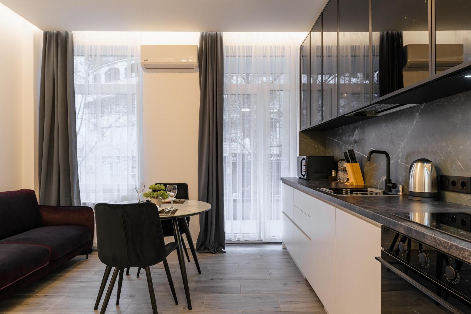 Luxury Apartments Laborca Uzhhorod Exterior foto